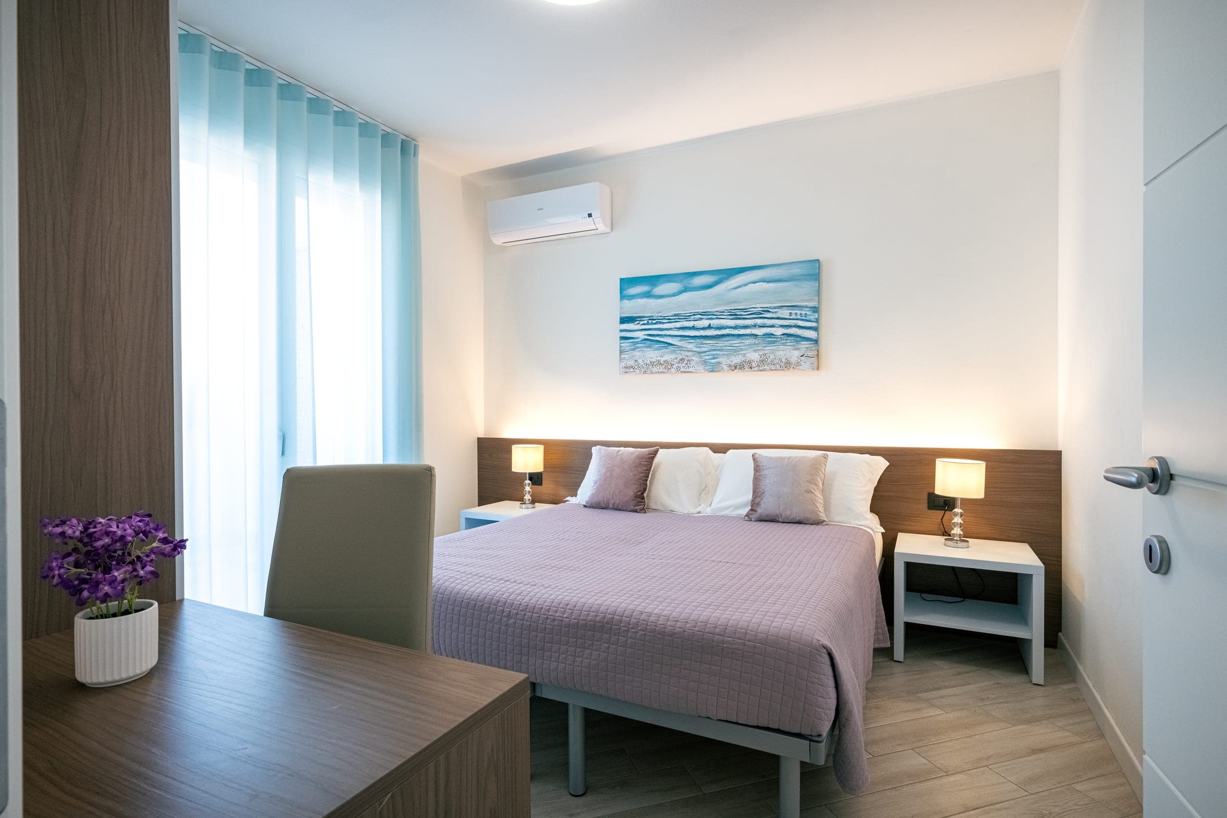 Sea View Three-Bedroom thumbnail 8