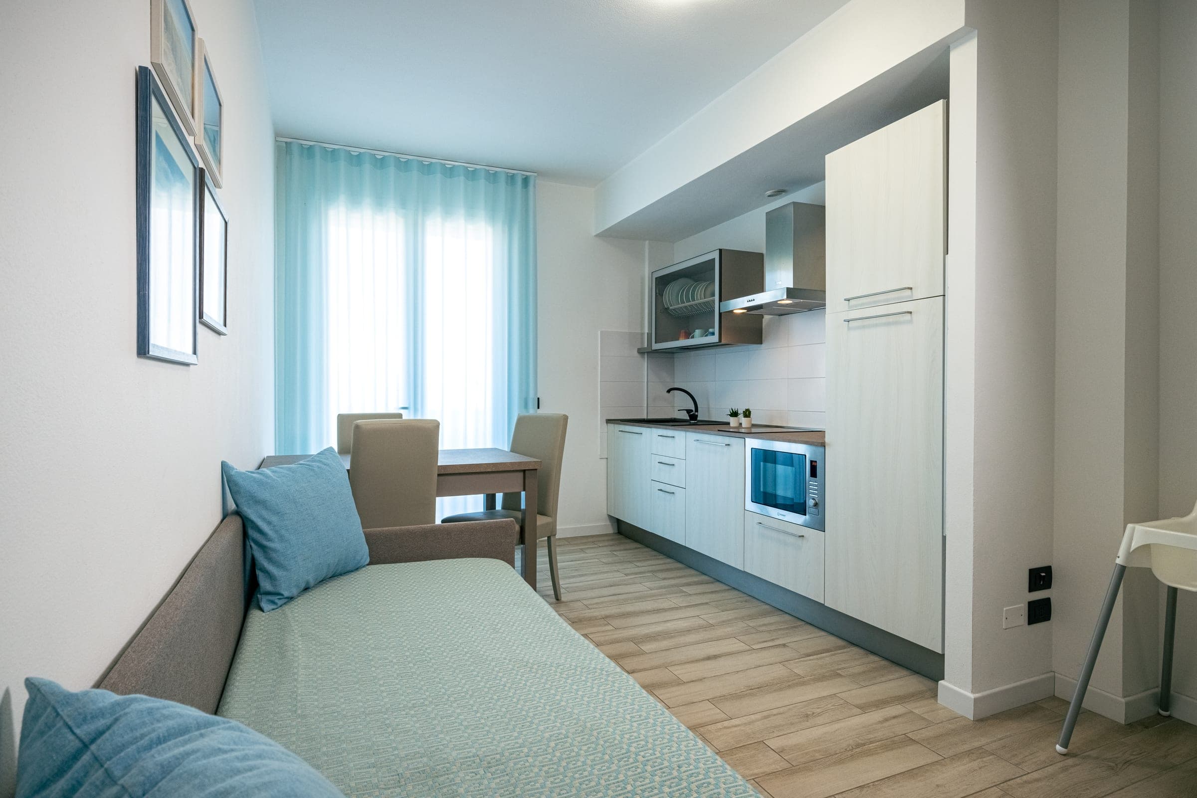 Standard Two-Bedroom thumbnail 8